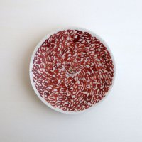 赤地健：赤花詰鳥文小皿