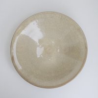 荒賀文成：ひび粉引七寸皿