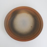 荒賀文成：焼〆七寸馬たらい鉢（a）