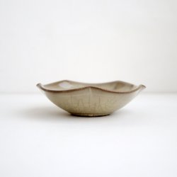 画像2: 荒賀文成：ひび粉引りん花豆皿