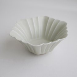 画像5: 土井善男：緑白釉6角輪花鉢
