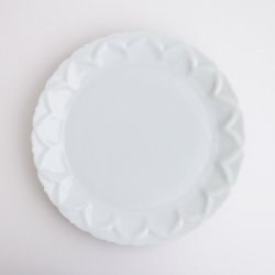 画像1: 土井善男：乳白釉蓮華文7寸皿