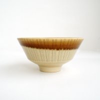 増渕篤宥：飯碗（線刻・縁茶・小）
