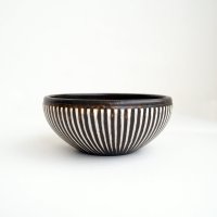 増渕篤宥：玉縁丸浅鉢（トクサ・小）